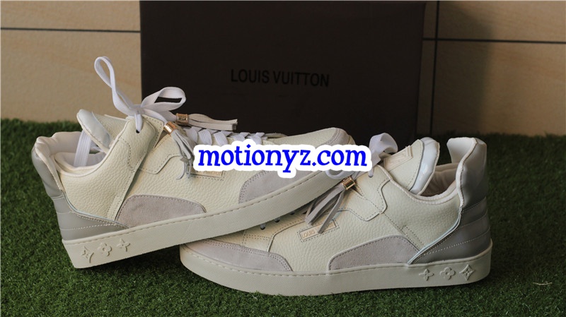 Brand Sneaker Low Top Cream White